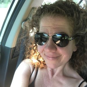 Meet your Posher, Marybeth